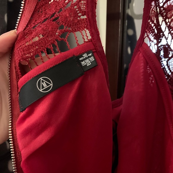 Red Lacey Party Mini Bodycon Dress - Picture 4 of 7